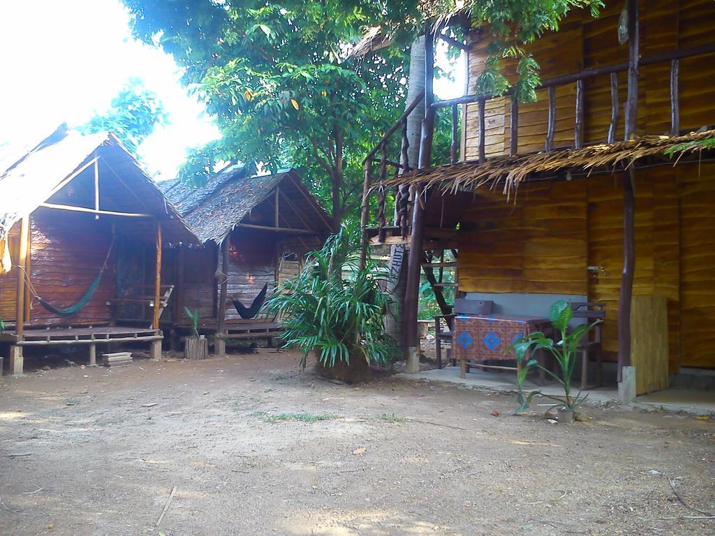 Easy Huts Hotell Ko Lanta Eksteriør bilde