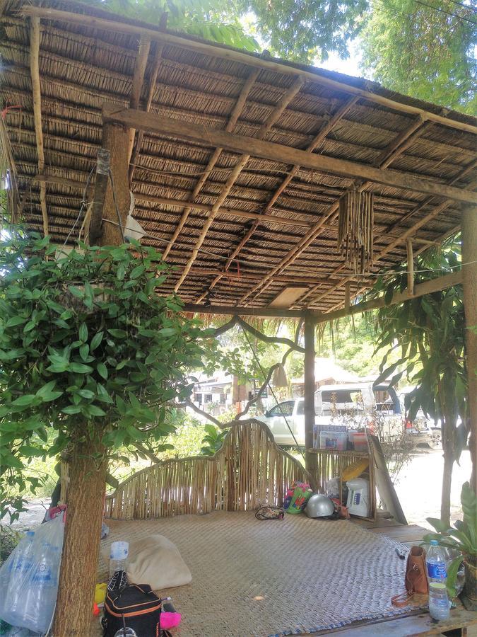Easy Huts Hotell Ko Lanta Eksteriør bilde