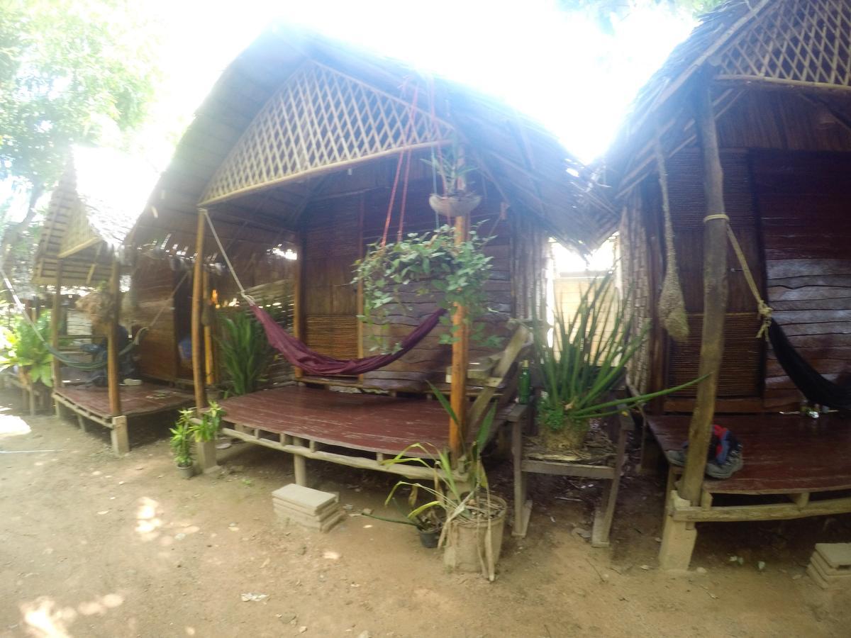 Easy Huts Hotell Ko Lanta Eksteriør bilde