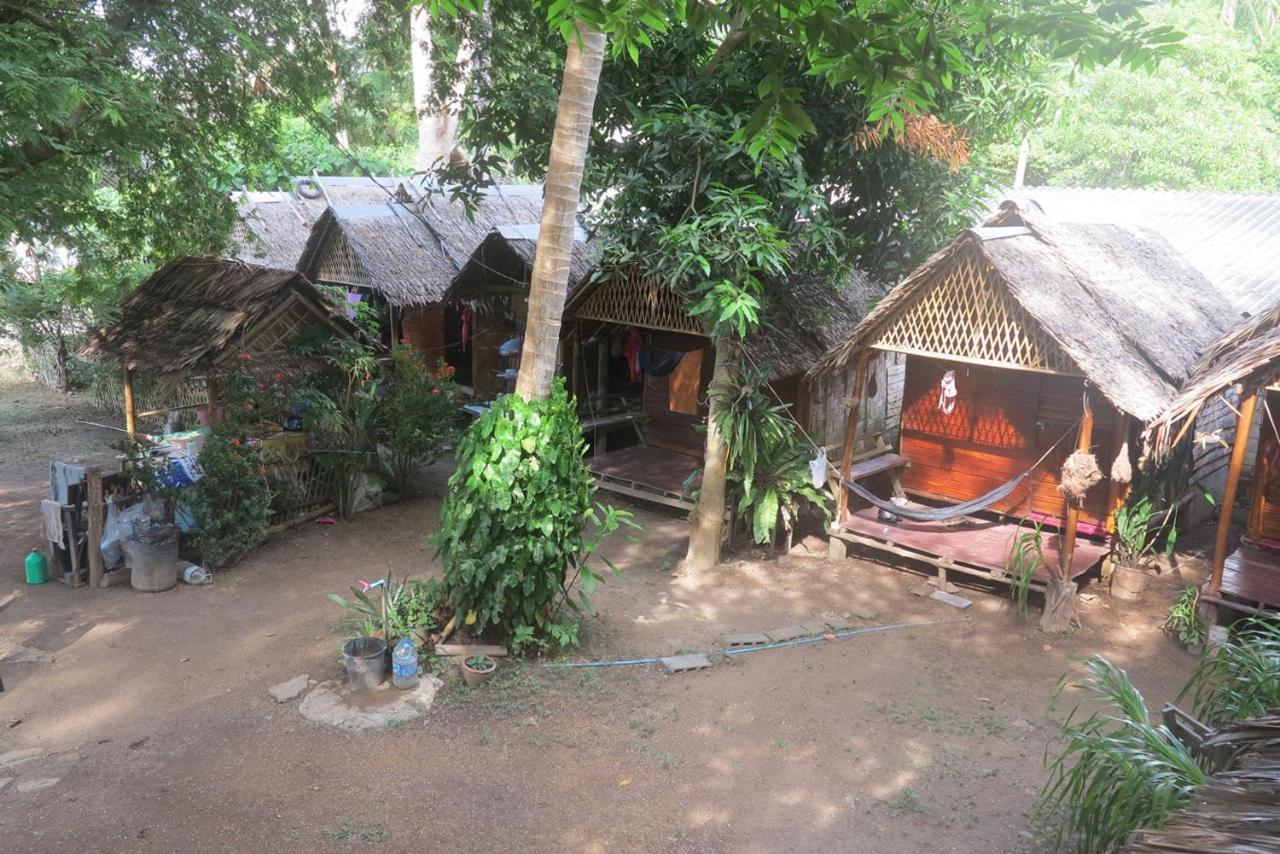 Easy Huts Hotell Ko Lanta Eksteriør bilde